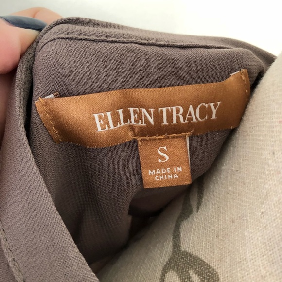 Classic Ellen Tracey Beige Blouse Size S - Picture 2 of 8